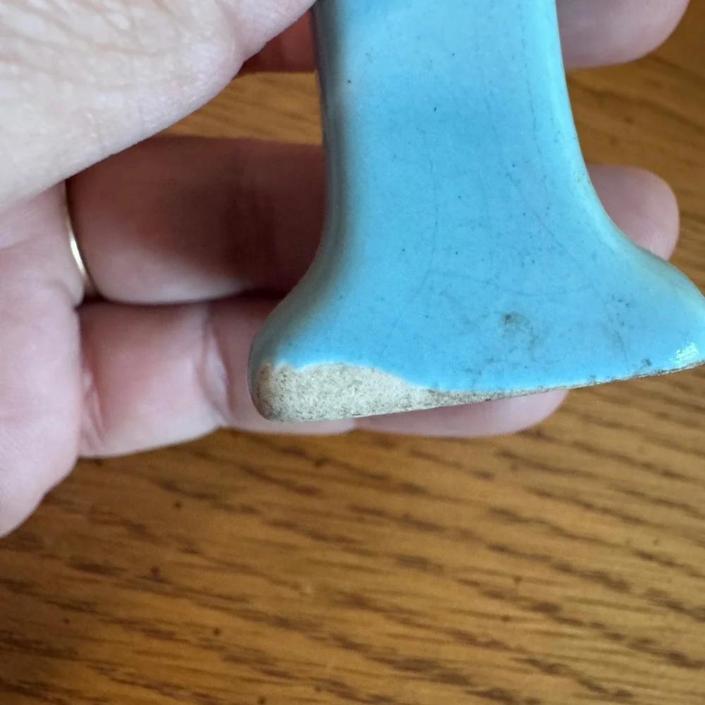 Vintage Ceramic Blue Letter Salt and Pepper Shakers Alphabet‎ Decor
